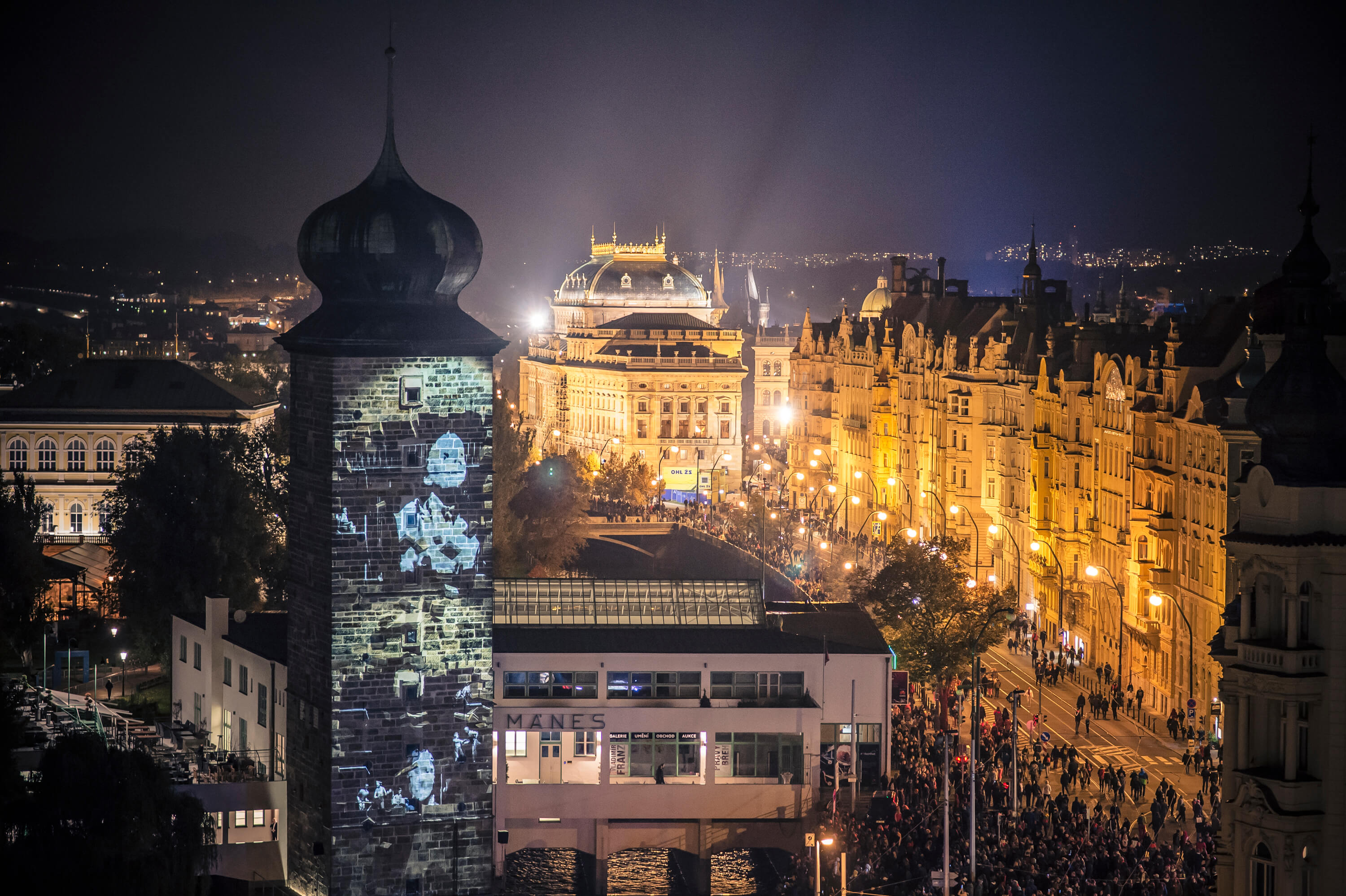 SIGNAL festival lit up Prague for the third time Czech & Slovak Leaders