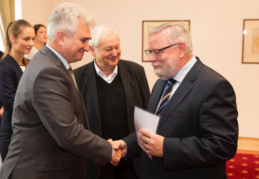 The First Senate Session Czech And Slovak Leaders