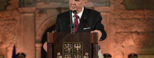 <strong>Czechs give outgoing President Zeman poor marks for performance</strong>