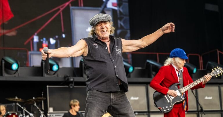 AC/DC rock out in Prague: President Pavel in the crowd for Brian ...