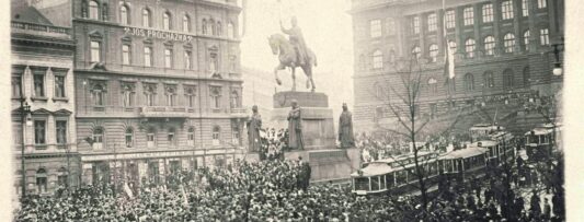 Celebrating Czechoslovak Independence Day with a rendition of Smetana’s My Country