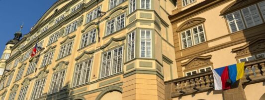 Ukrainian flags in Czechia – what is the ongoing debate?