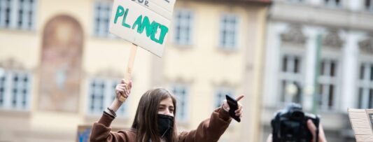 A decade since the Paris Agreement – the perspective of the French ambassador to Czechia