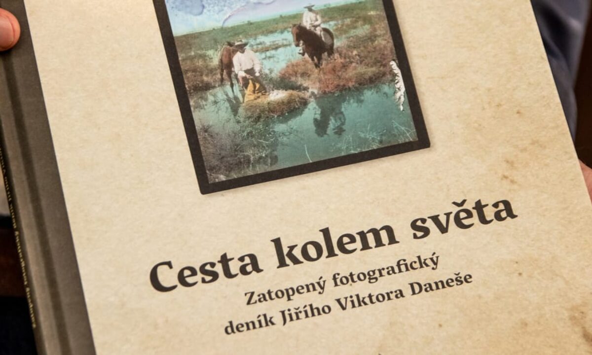 From Prague to Australia: the lost photographs of Jiří Viktor