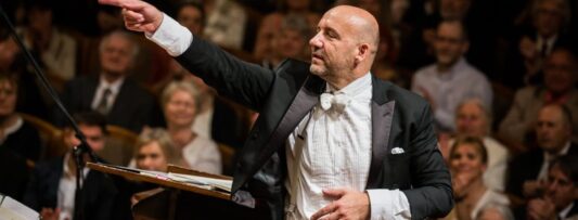 A Czech orchestra at the top of its game: Prague Philharmonia performs at Carnegie Hall