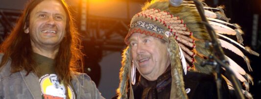 Trutnoff Open Air celebrates its “tribal chief” Václav Havel on what would have been his 90th birthday