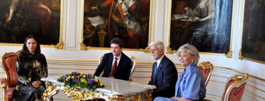 President Petr Pavel received Romanian President Nicușor Dan at Prague Castle
